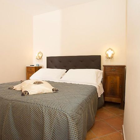 Hotel Villa Serena Castellammare di Stabia Buitenkant foto